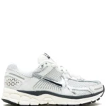 Nike Zoom Vomero 5 Photon Dust Metallic Silver