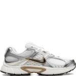 nike v5 rnr sneakers in off white and brown